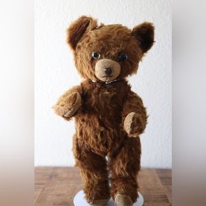 Old Teddy Bear (collectors item)